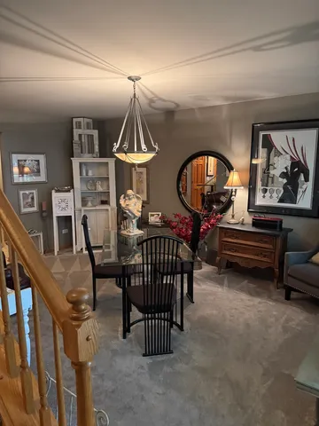 $375,000 | 1325 Laurel Oaks Drive, Streamwood, IL 60107