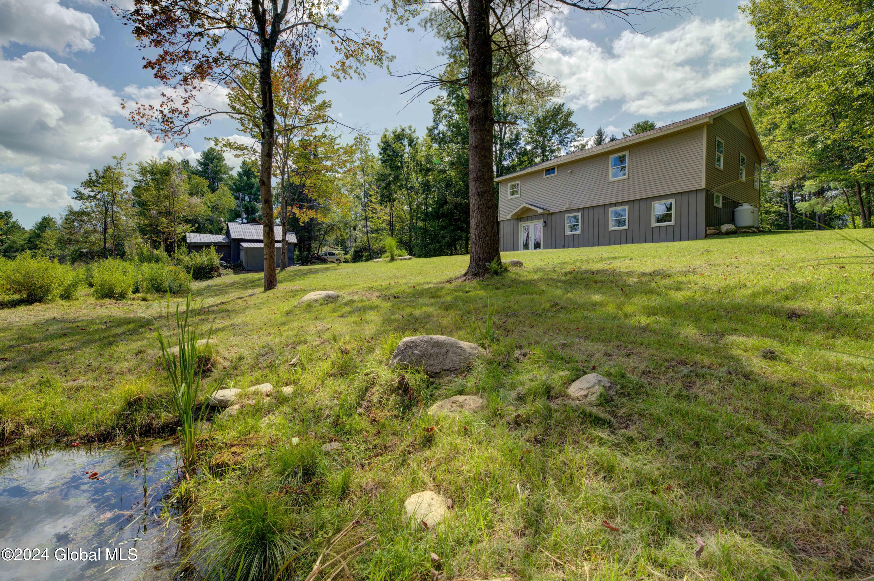 266 Kunz Road Broadalbin, NY 12025 - Photo 4 of 64 266 kuns rd-57