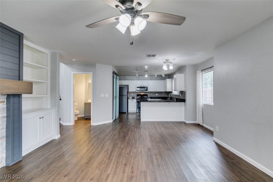 637 Bonsai Tree Lane Henderson, NV 89015 - Photo 13 of 42