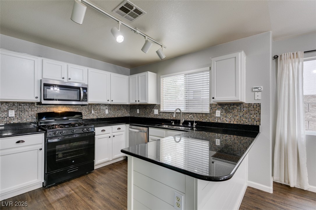 637 Bonsai Tree Lane Henderson, NV 89015 - Photo 20 of 42