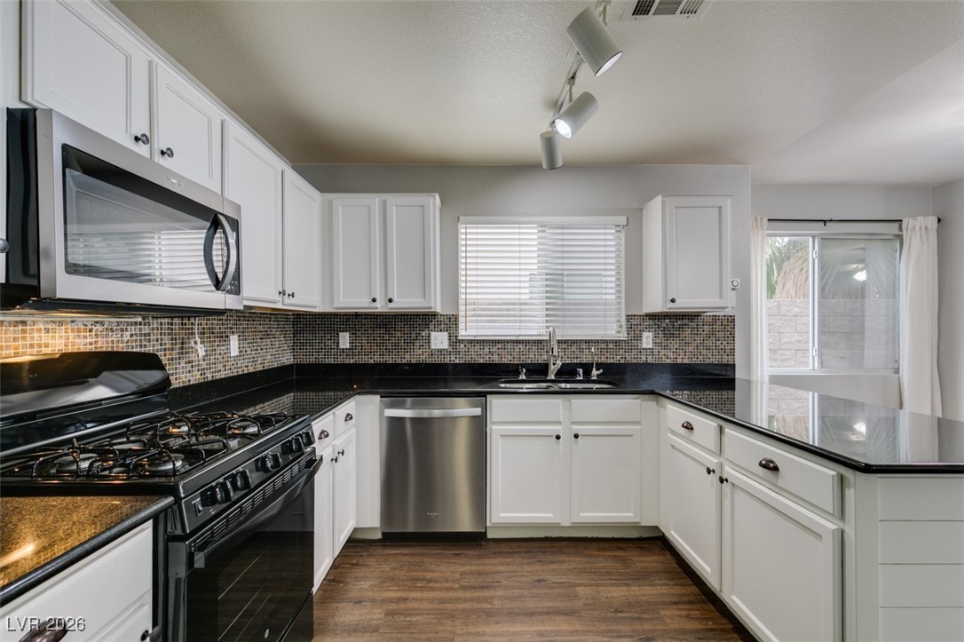 637 Bonsai Tree Lane Henderson, NV 89015 - Photo 21 of 42