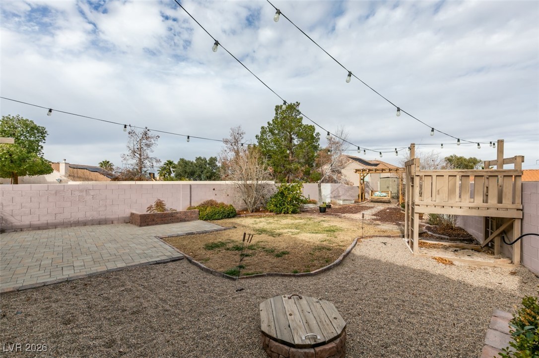 637 Bonsai Tree Lane Henderson, NV 89015 - Photo 39 of 42