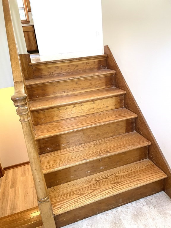 82 Tracy Circle Amherst, MA 01002 - Photo 25 of 31 Gallery Image 25
