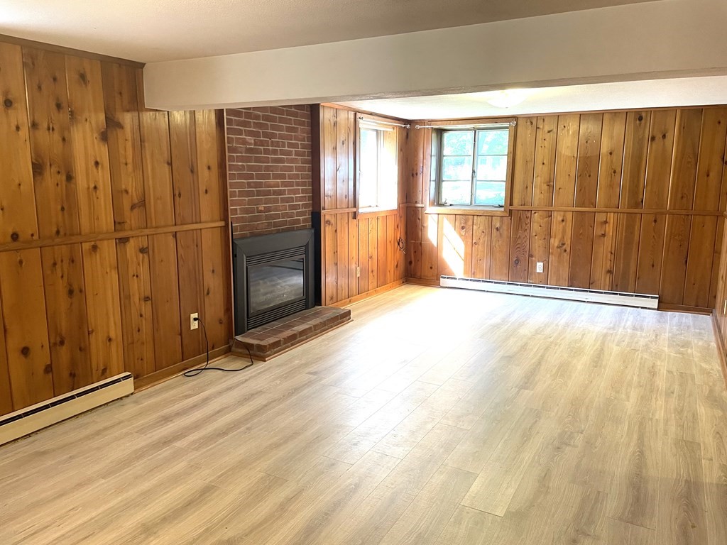 82 Tracy Circle Amherst, MA 01002 - Photo 29 of 31 Gallery Image 29