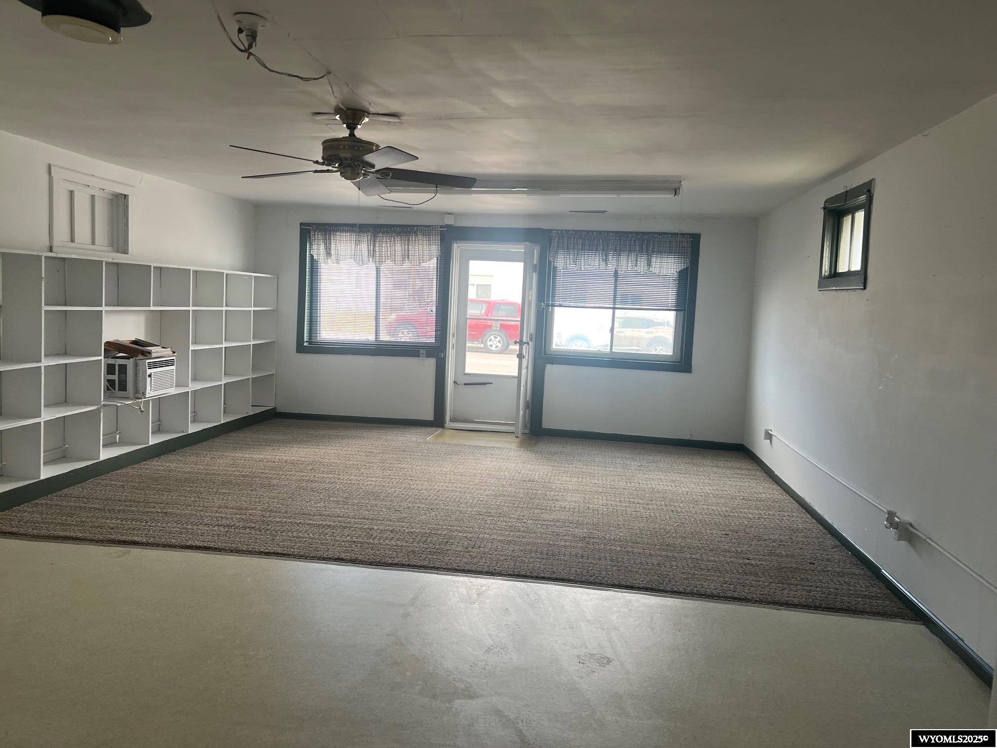 502 West State Street Rawlins, WY 82301 - Photo 4 of 12