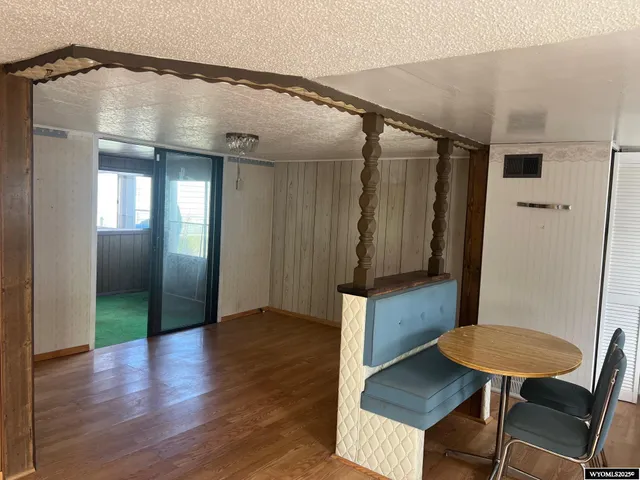 $139,000 | 502 West State Street, Rawlins, WY 82301