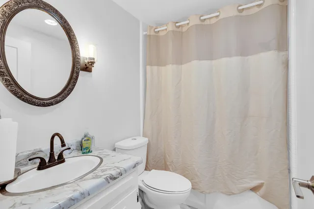 $92,400 | 806 West Michigan Avenue, Unit 307E, Jackson, MI 49202