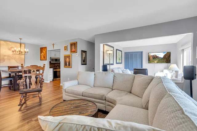 $92,400 | 806 West Michigan Avenue, Unit 307E, Jackson, MI 49202