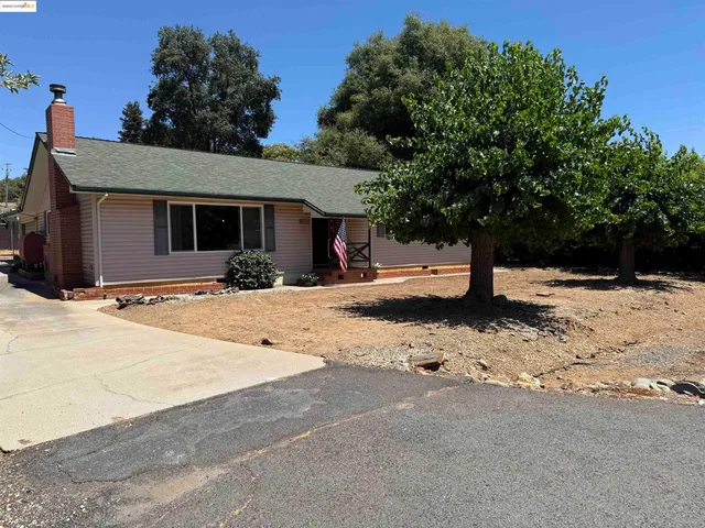 $470,000 | 20445 West Walnut Drive, Sonora, CA 95370