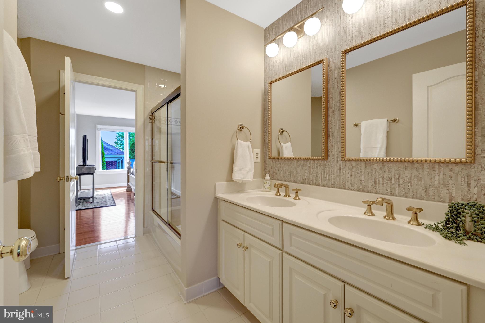 1387 Cameron Heath Drive Reston, VA 20194 - Photo 43 of 67