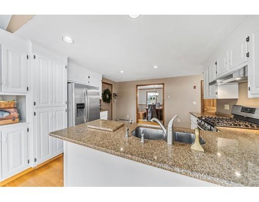 30 Joshua Road Wrentham, MA 02093 - Photo 8 of 18 Gallery Image 8
