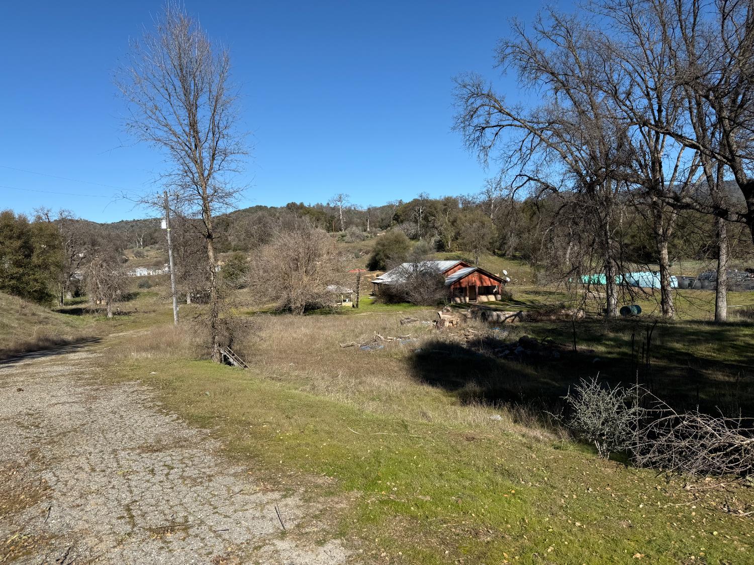 40163 Highway 49 Oakhurst, CA 93644 - Photo 5 of 6 a view of outdoor space and city view