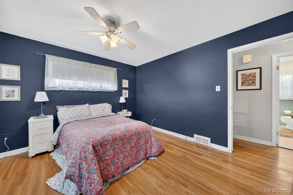 17386 Beverly Road Beverly Hills, MI 48025 - Photo 17 of 28