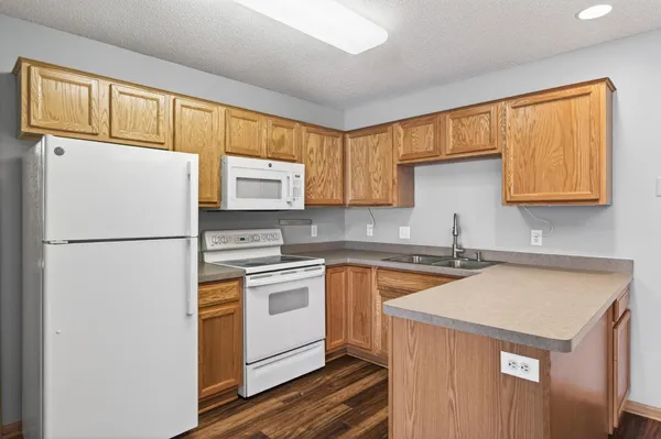 $227,400 | 874 Gannon Drive, Shakopee, MN 55379