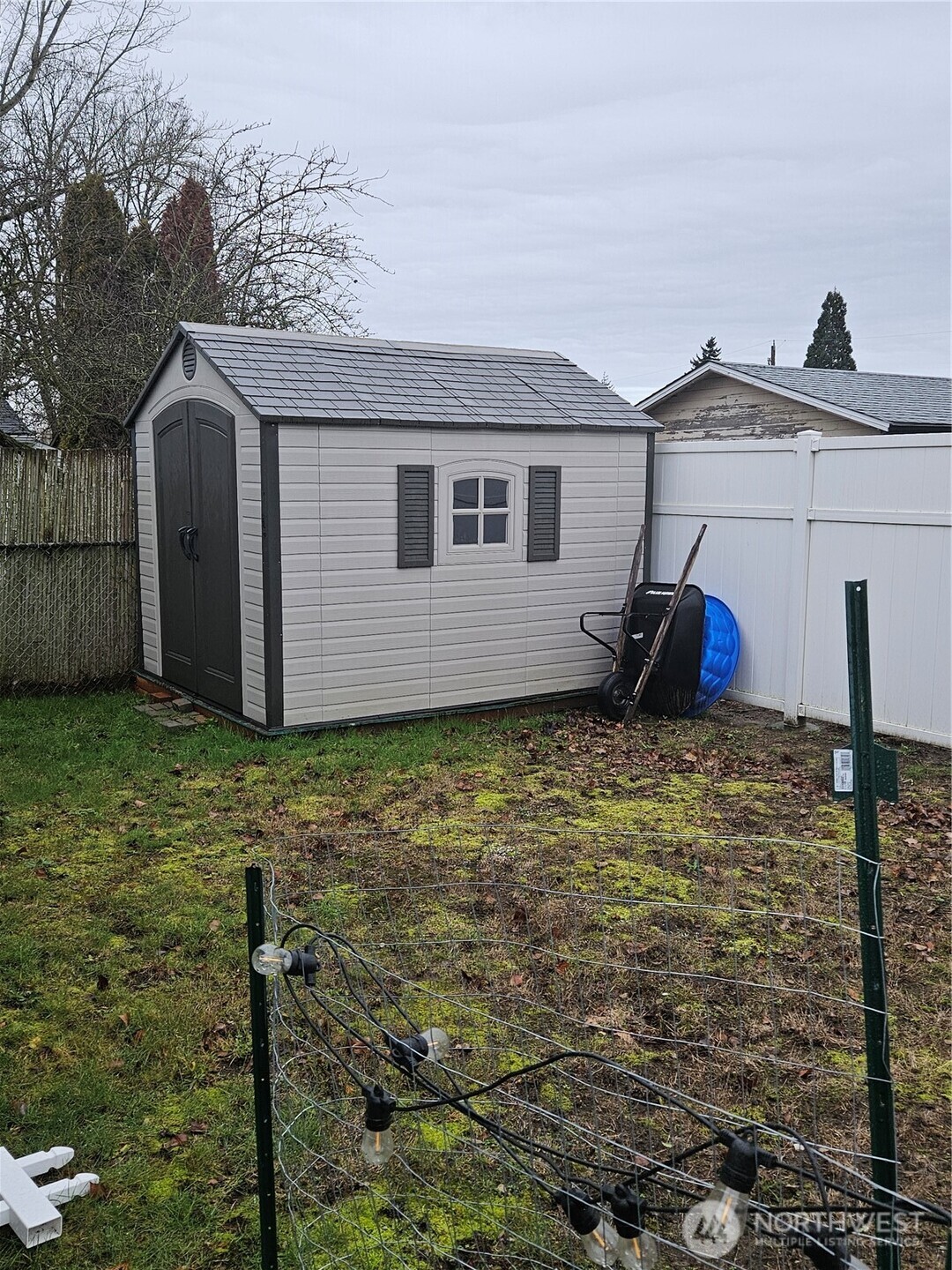 803 Dayton Avenue Northeast Renton, WA 98056 - Photo 21 of 31