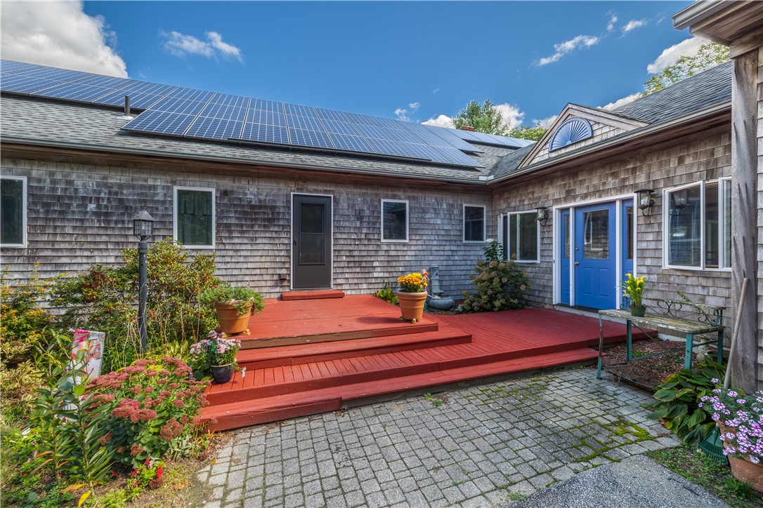 71 Beaver River Road Richmond, RI 02892 - Photo 2 of 50