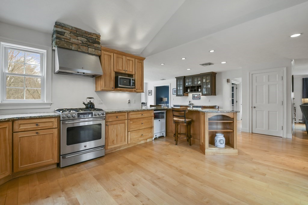 5 Francis Road Hopedale, MA 01747 - Photo 11 of 41 Gallery Image 11