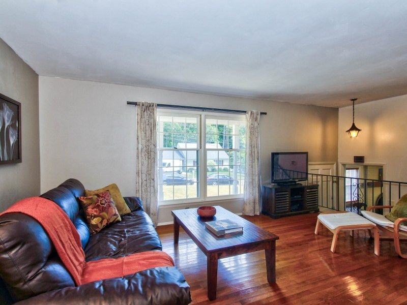 4801 Radcliff Road Raleigh, NC 27609 - Photo 3 of 25 Photo 3