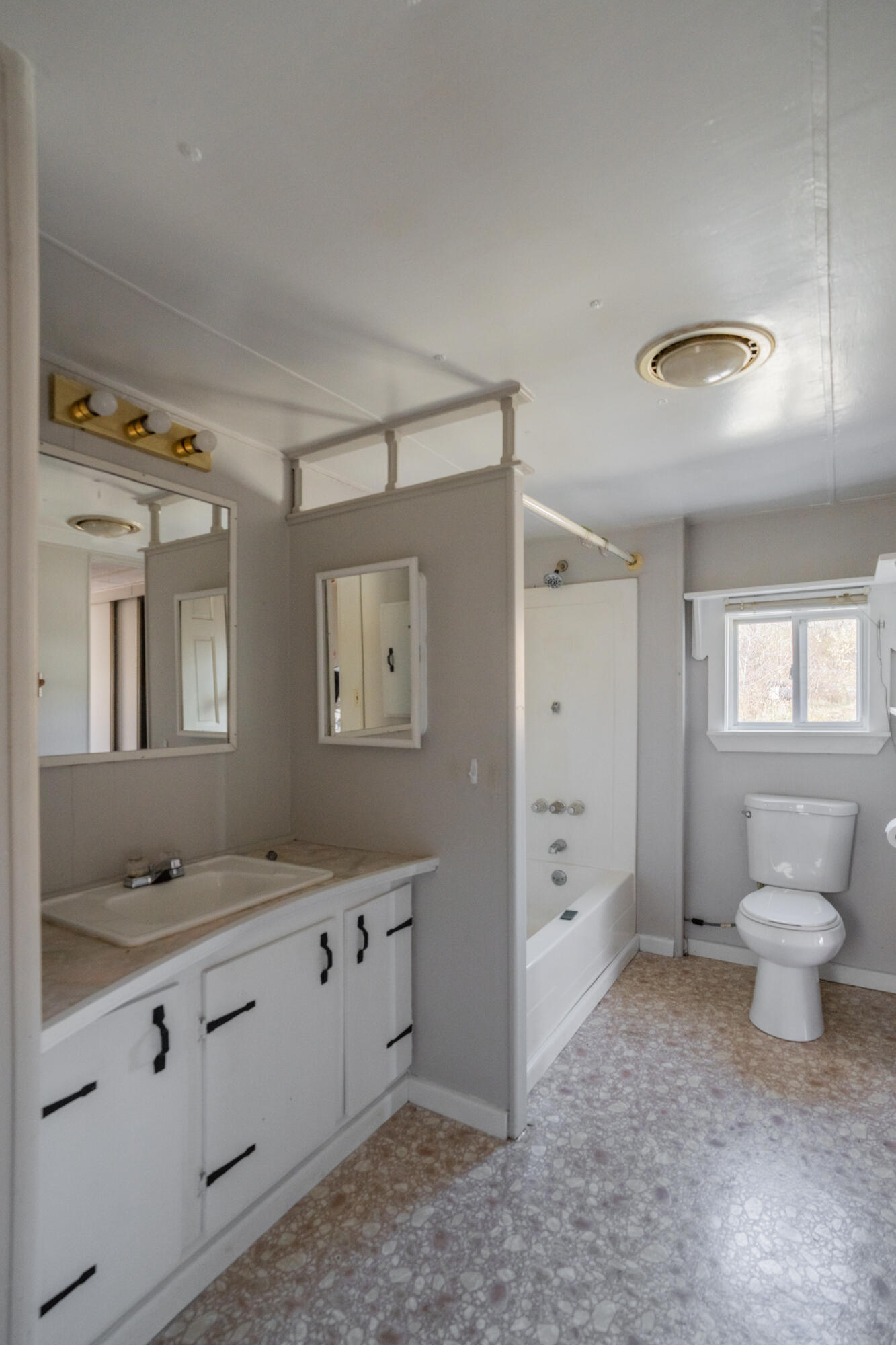 29 Hall Road Woolwich, ME 04579 - Photo 25 of 42 29 Hall Road Woolwich 025