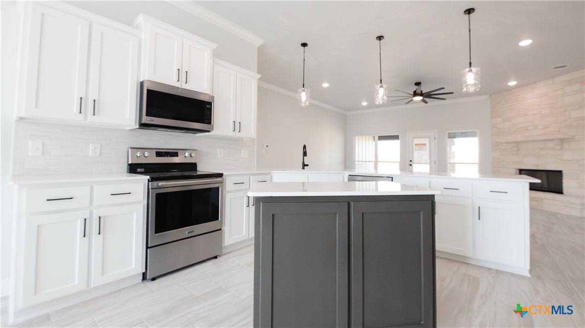 1321 Red Rock Road Hewitt, TX 76643 - Photo 6 of 25