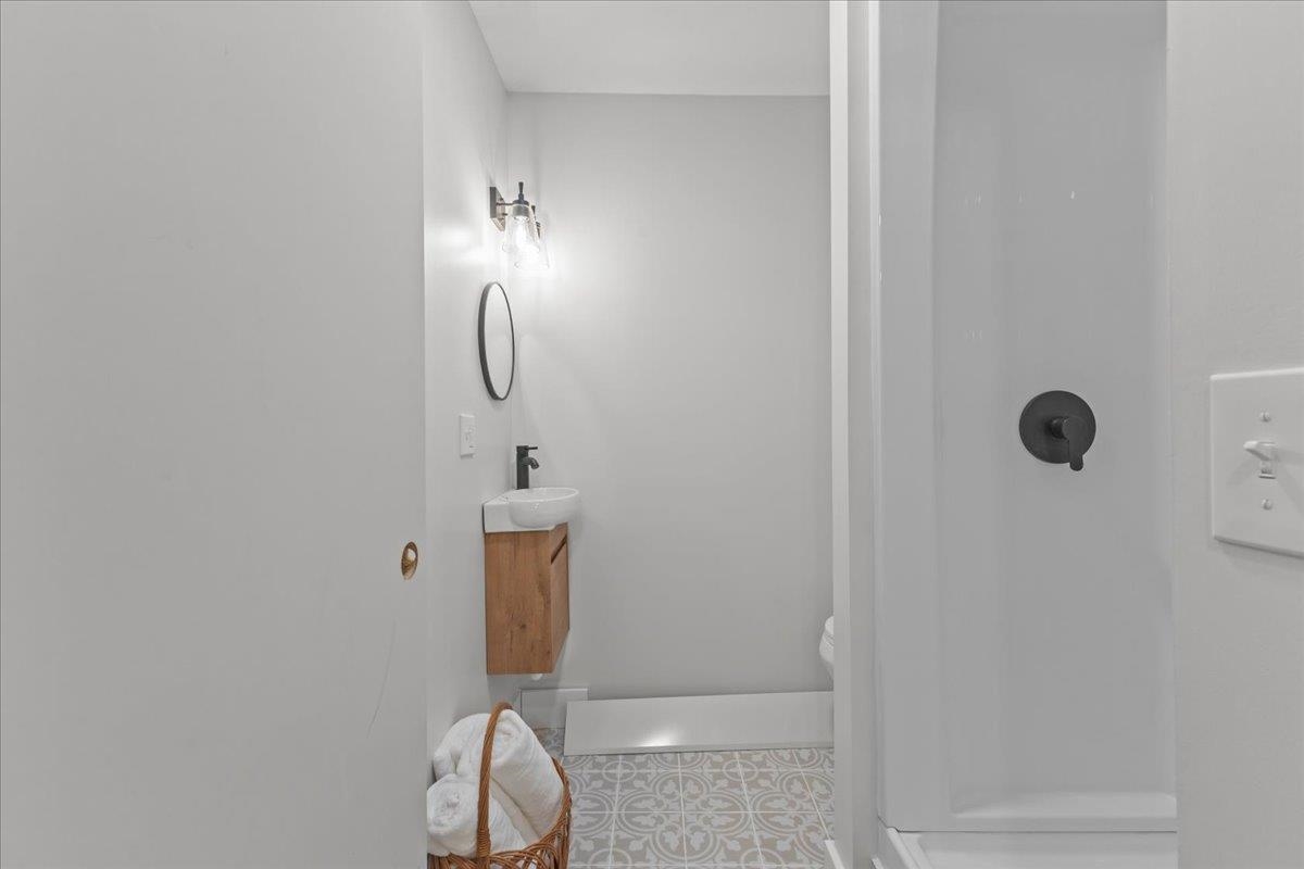 434 Browns River Road Essex, VT 05452 - Photo 30 of 39