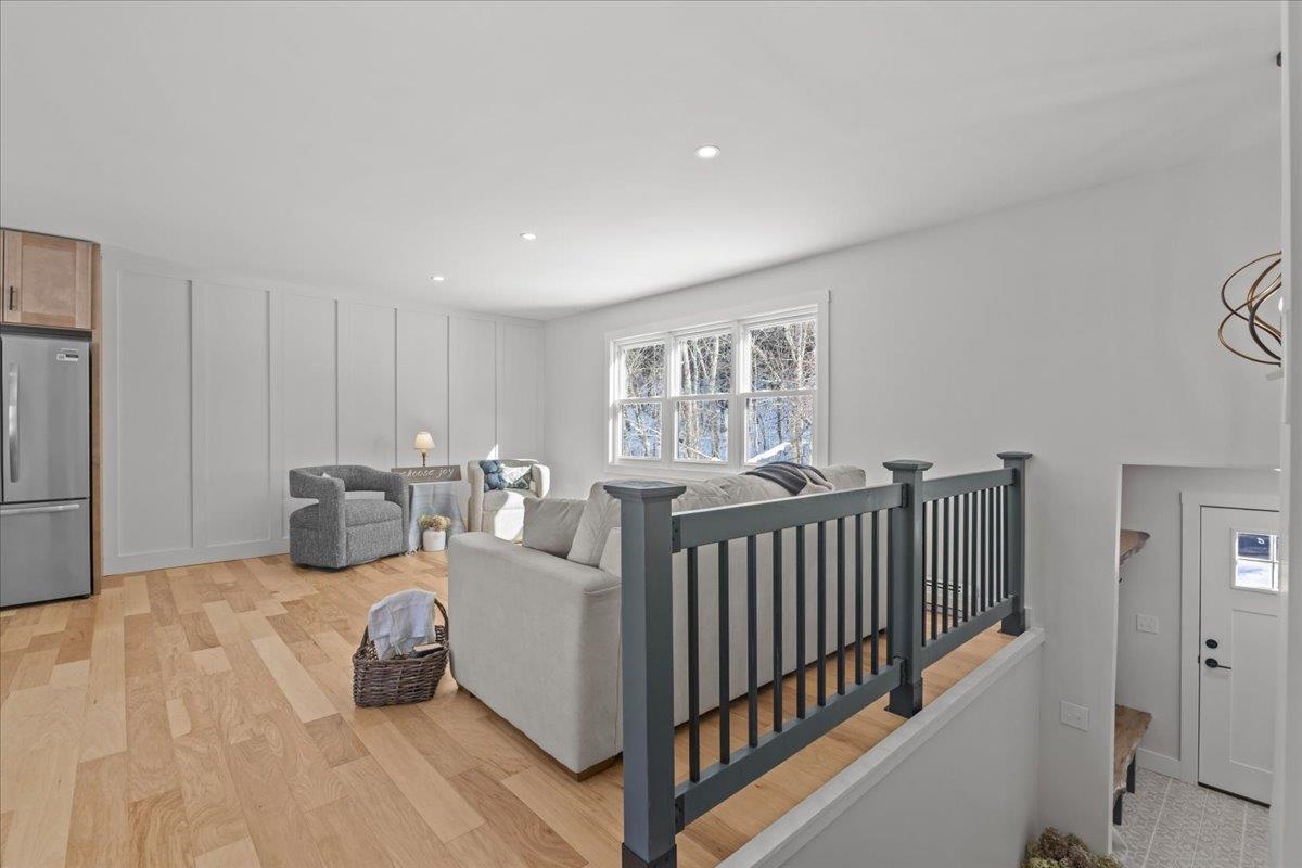 434 Browns River Road Essex, VT 05452 - Photo 4 of 39