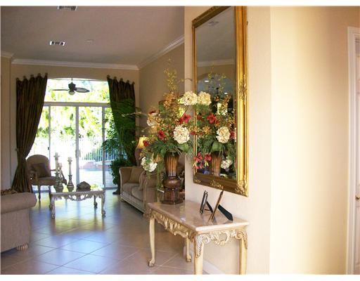 21050 Bella Vista Circle Boca Raton, FL 33428 - Photo 4 of 21 Additional Photo