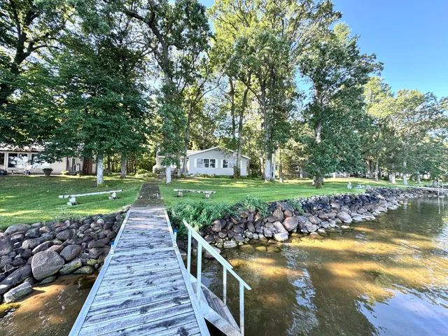 $979,000 | 38675 Wagon Trail Loop, Battle Lake, MN 56515