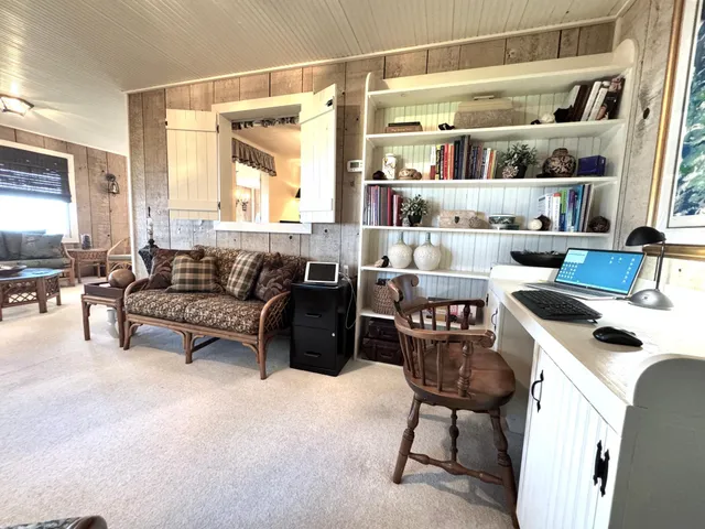 $979,000 | 38675 Wagon Trail Loop, Battle Lake, MN 56515