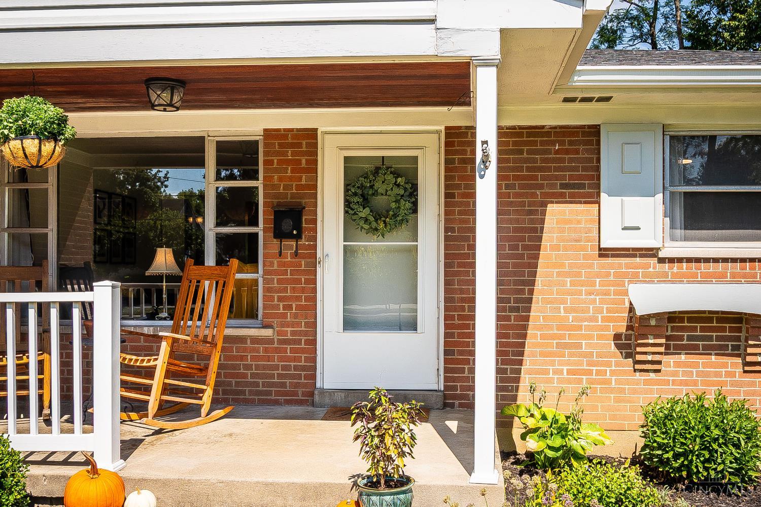 6510 Murray Road Cincinnati, OH 45227 - Photo 6 of 27 Gallery Image 6
