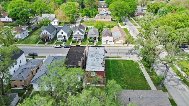$220,000 | 10807 South Wentworth Avenue, Chicago, IL 60628
