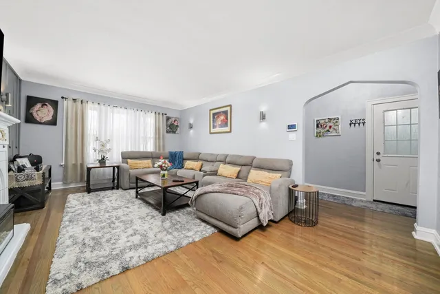 $220,000 | 10807 South Wentworth Avenue, Chicago, IL 60628