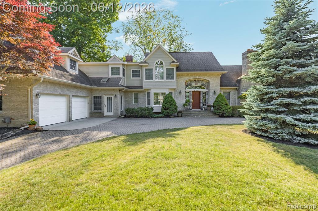 905 Spring Drive Northville, MI 48167 - Photo 4 of 98