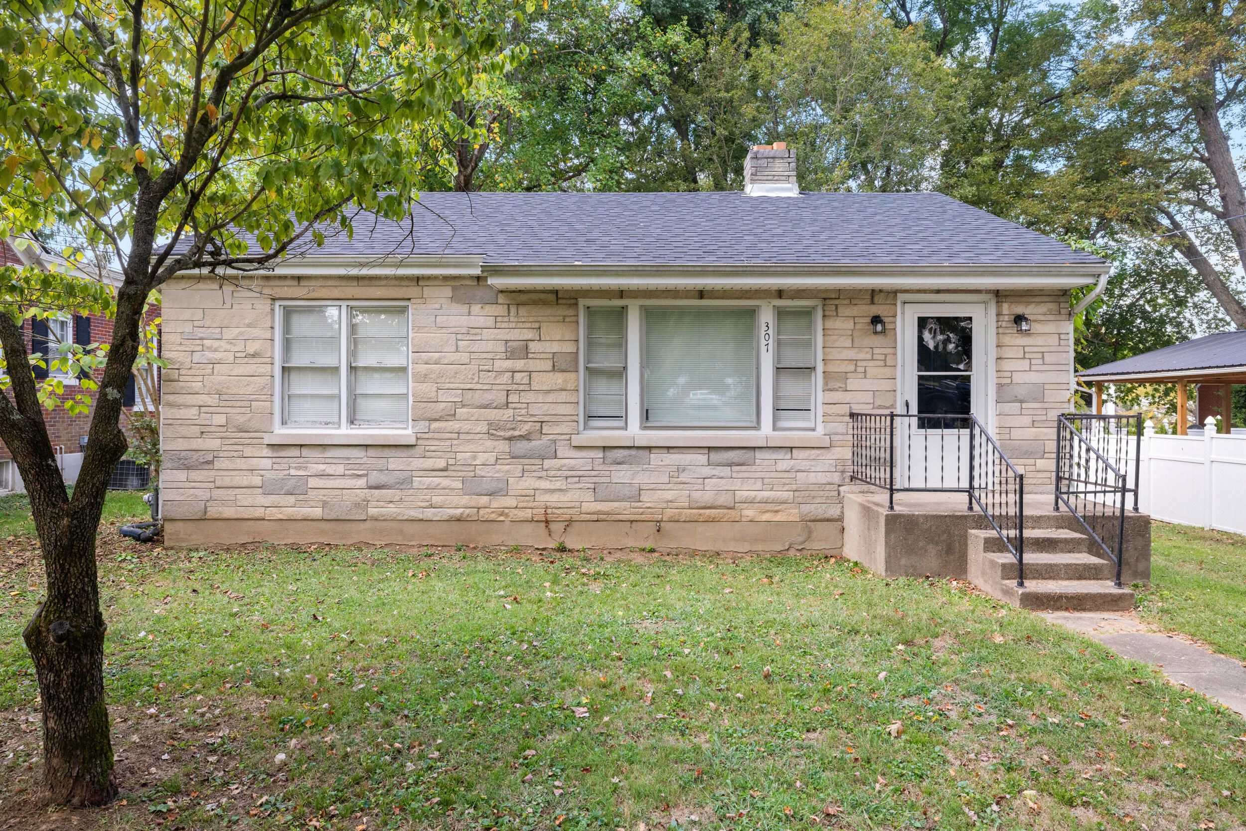 307 South Bragg Street Perryville, KY 40468 - Photo 2 of 31 2_1h4a7560