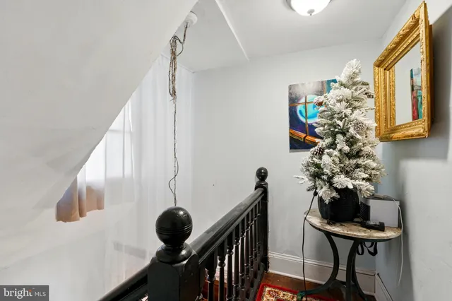 a view of entryway and workspace