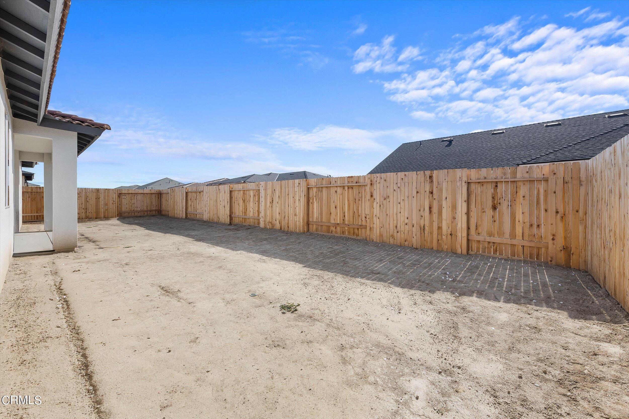 7405 Emerald Green Avenue Bakersfield, CA 93313 - Photo 36 of 39 a view of a backyard