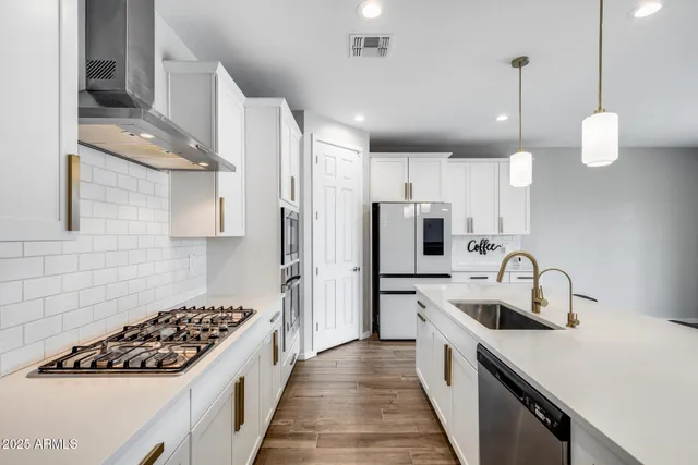 $679,000 | 17635 West Red Fox Road, Surprise, AZ 85387