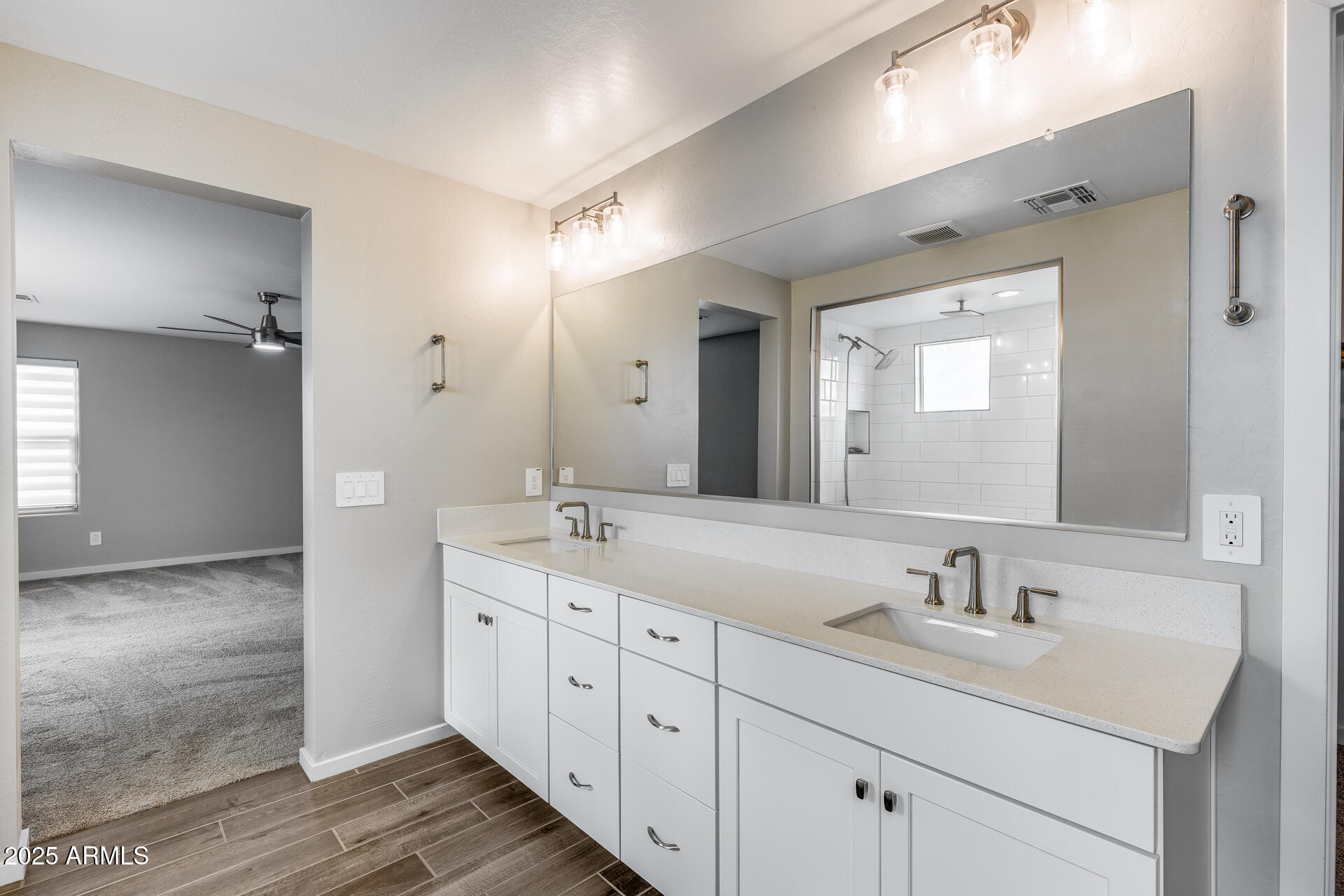 17635 West Red Fox Road Surprise, AZ 85387 - Photo 33 of 59 50