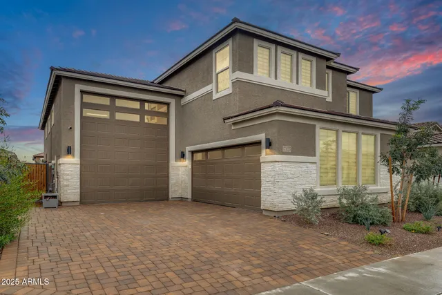 $679,000 | 17635 West Red Fox Road, Surprise, AZ 85387