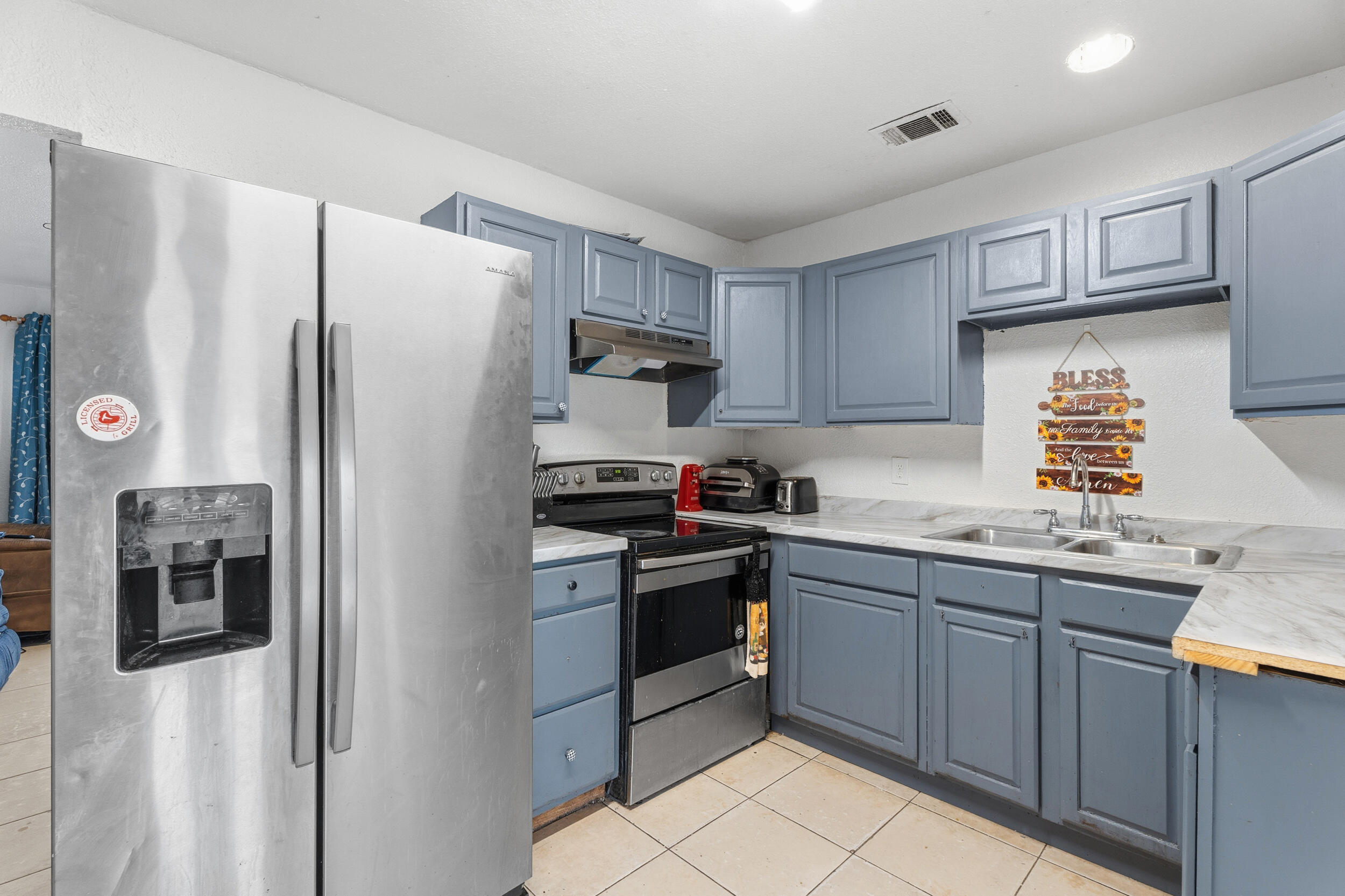 244 Southwest Cherryhill Road Port St. Lucie, FL 34953 - Photo 12 of 39 25_smg06479