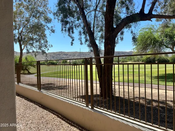 $2,100 | 3131 East Legacy Drive, Unit 1033, Phoenix, AZ 85042