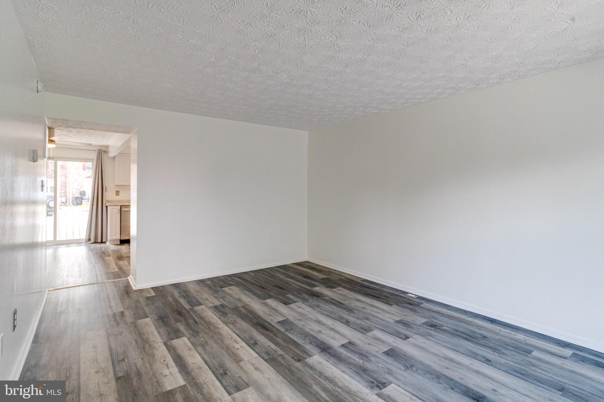 941 Redfield Road Bel Air, MD 21014 - Photo 4 of 47