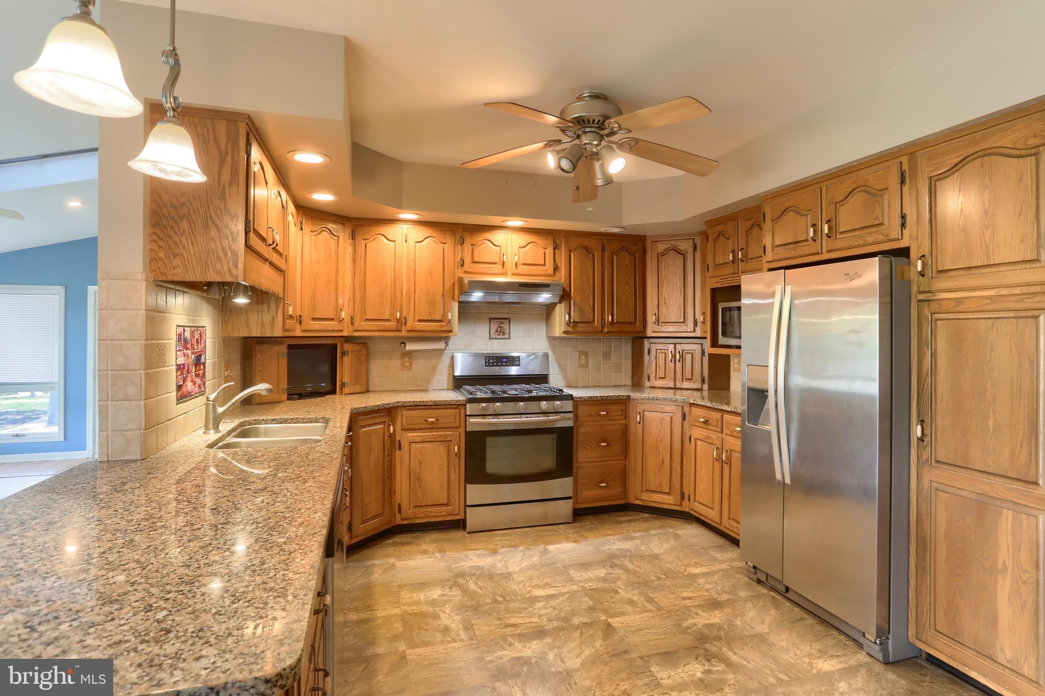 3606 Roundtop Road Elizabethtown, PA 17022 - Photo 15 of 52 Gallery Image 15