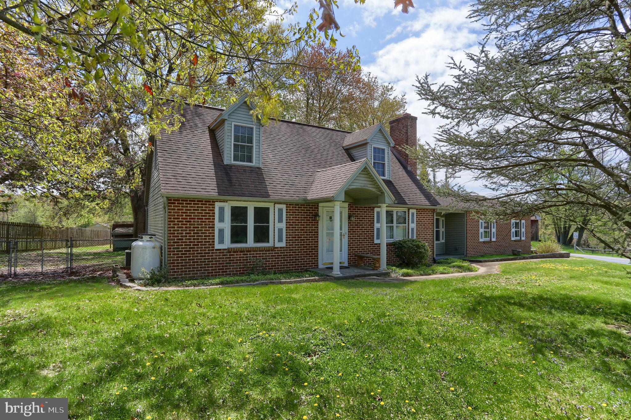 3606 Roundtop Road Elizabethtown, PA 17022 - Photo 3 of 52 Gallery Image 3