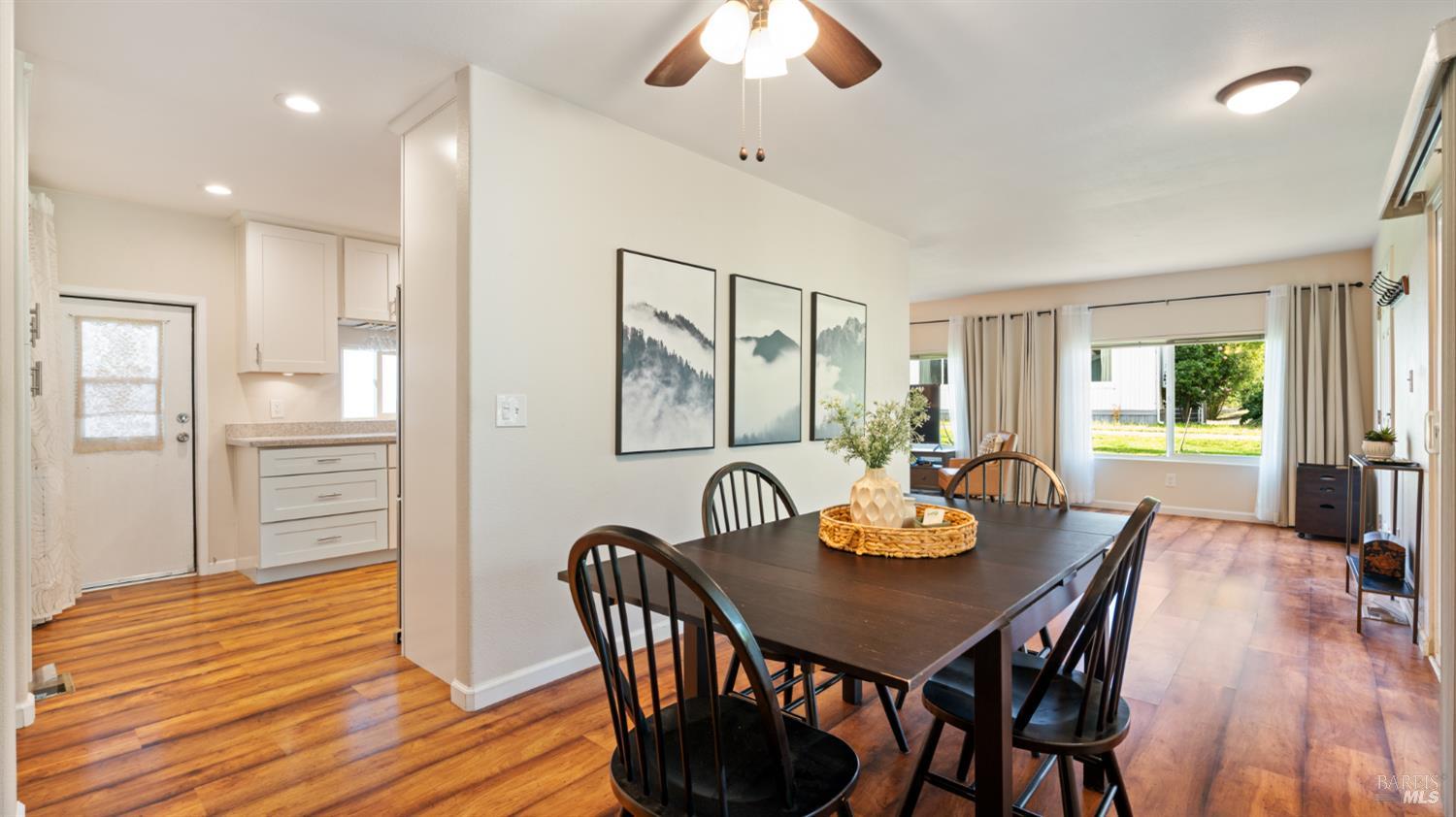 123 Ensenada Drive Novato, CA 94949 - Photo 7 of 39
