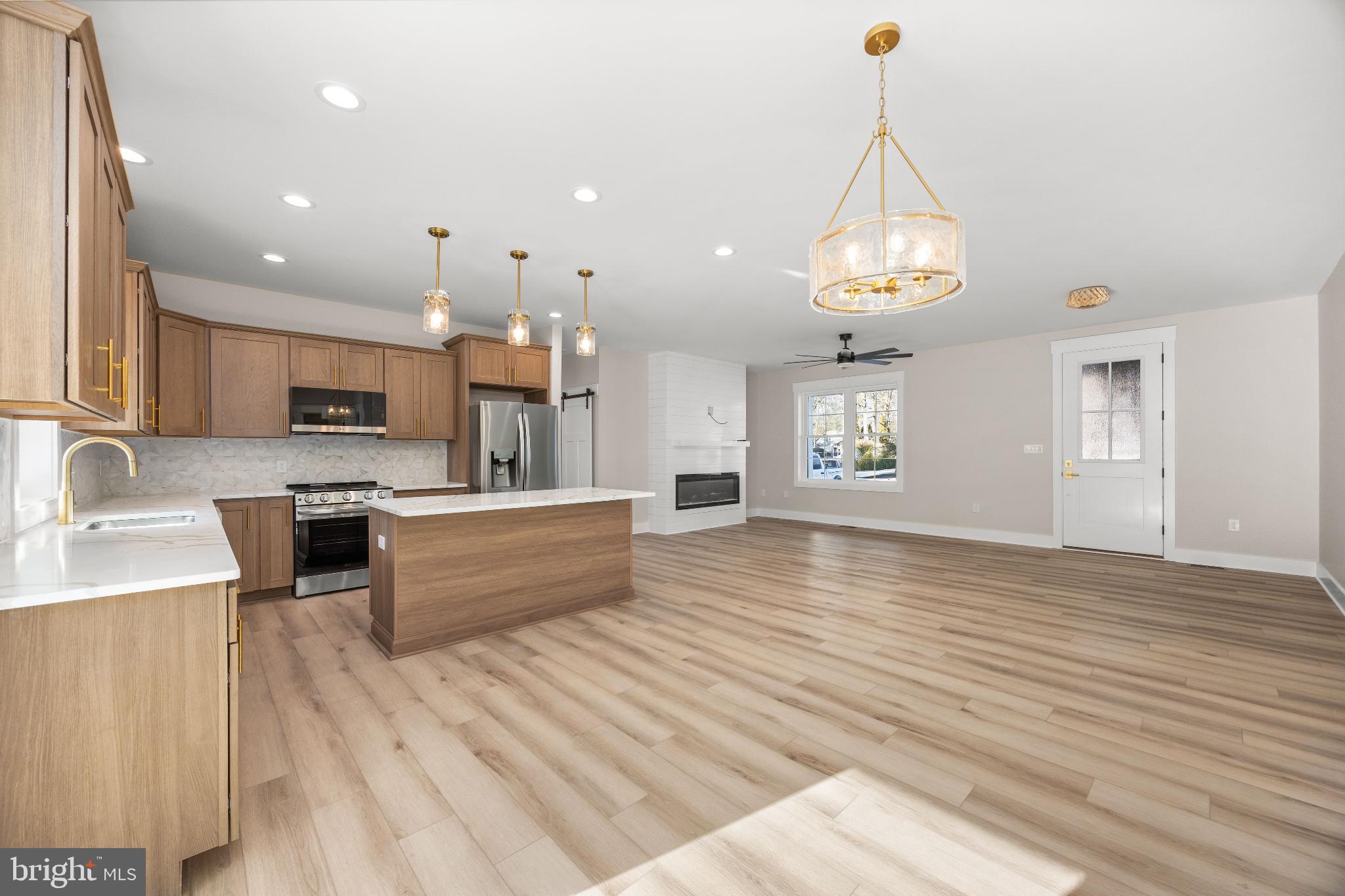 19438 Parsons Road Georgetown, DE 19947 - Photo 16 of 62 Spacious modern kitchen with elegant finishes.