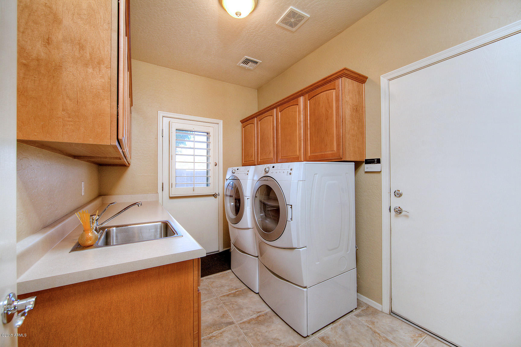 6221 West Bajada Road Phoenix, AZ 85083 - Photo 19 of 29 6221WBajada014.jpg