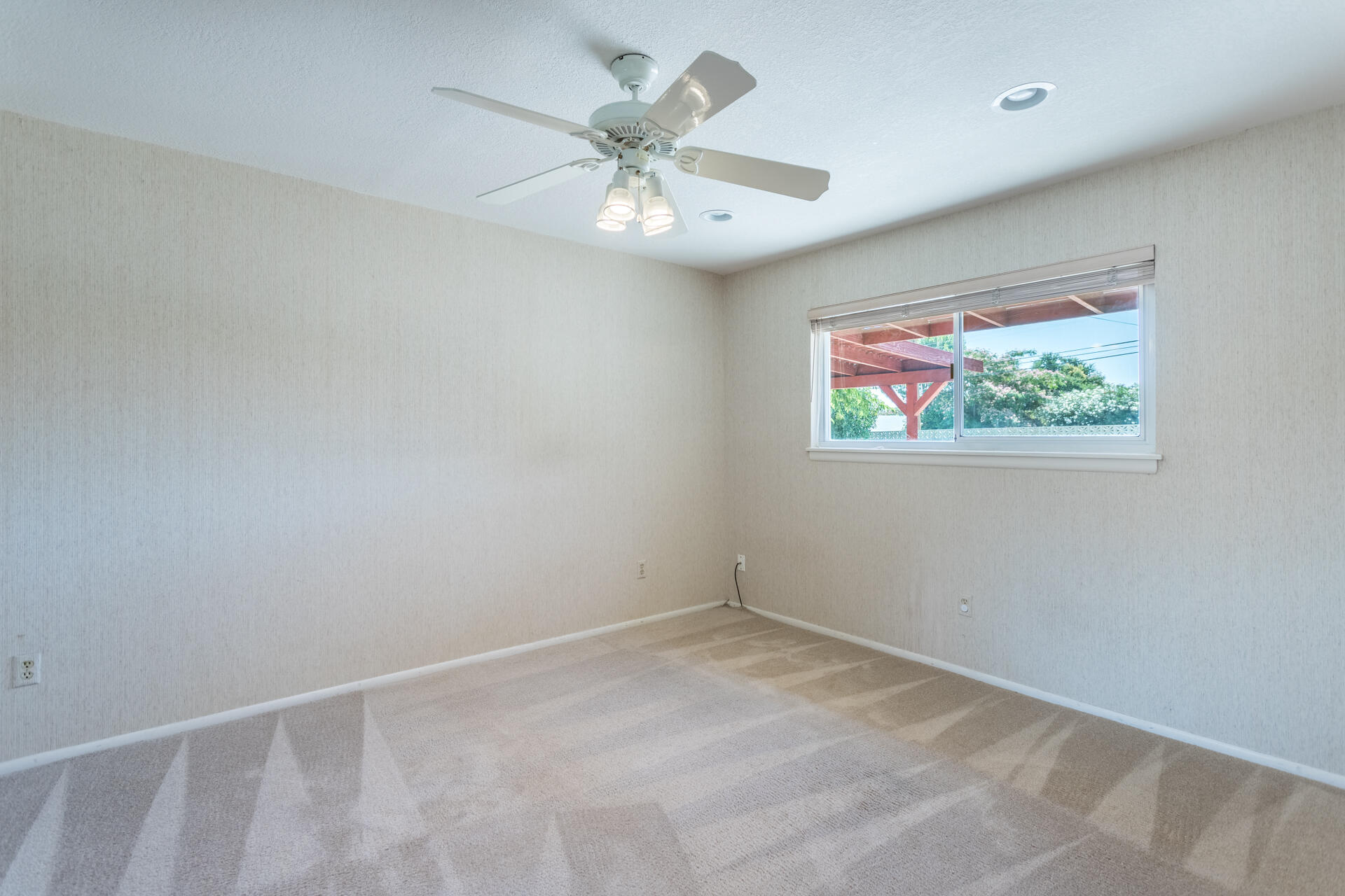 4125 Oro Street Redding, CA 96001 - Photo 26 of 52 Bedroom 3