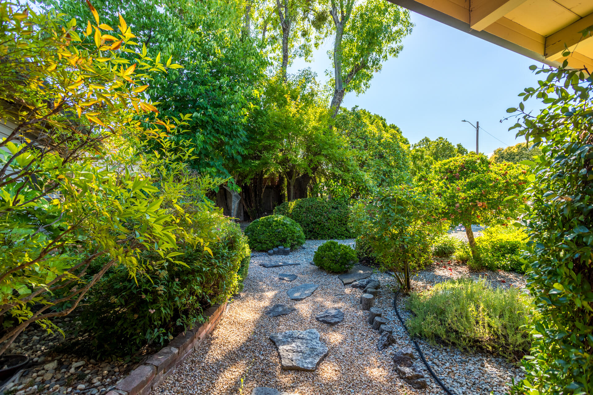 4125 Oro Street Redding, CA 96001 - Photo 36 of 52 path