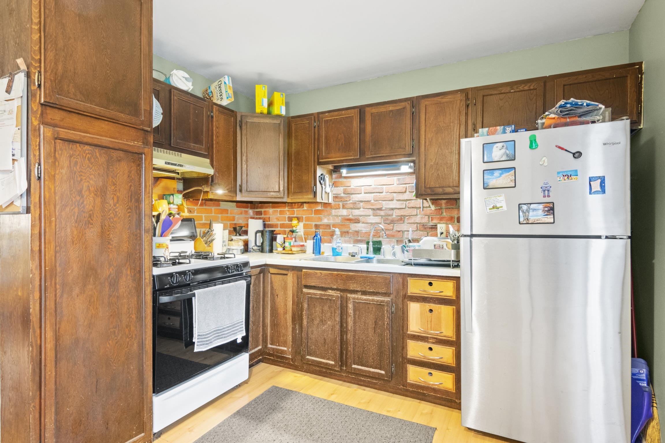 2102 Gary Road Traverse City, MI 49685 - Photo 6 of 18 1929278-625cf686-9ed0-4658-bbae-094a97b2e7f6.JPG